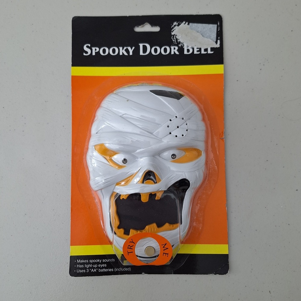 Mummy Spooky Doorbell  Battery Operated Light and Sound Vintage NIB